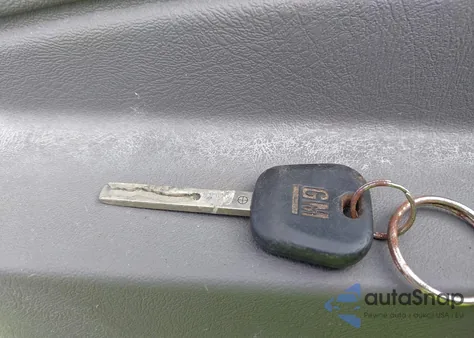 2018 Chevrolet Express 2500 Work Van z USA, uszkodzony, nr VIN 1GCWGAFP5J1260308